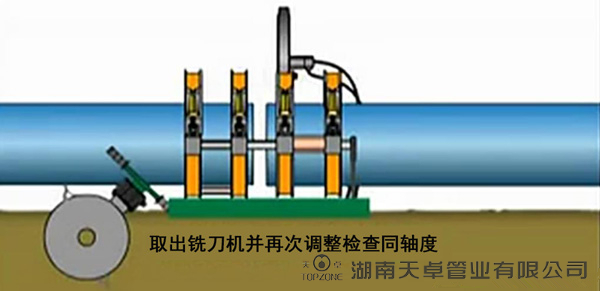 PE給水管熱熔對接3